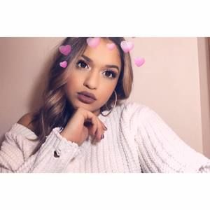 Meet your Posher, Alexus